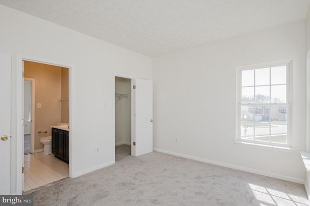 Bathroom, Empty room, Interior