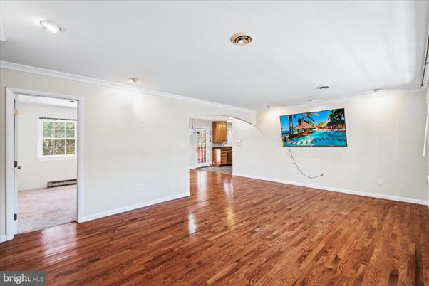 Empty room, Interior, Kitchen, Recessed Lighting, Wood Texture Flooring