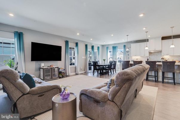 Dining room, Interior, Kitchen, Living room, Pendant Lights, Recessed Lighting, Wood Texture Flooring