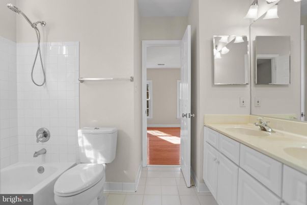 Bathroom, Dual Sink Vanities, Interior, Wood Texture Flooring