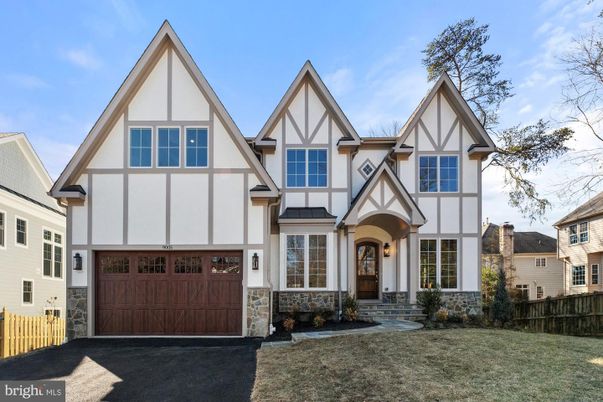 Attached, Exterior, Facade, Tudor Revival
