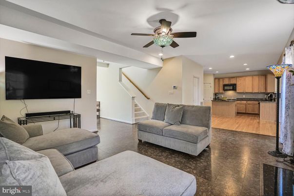 Interior, Kitchen, Living room, Recessed Lighting, Wood Texture Flooring