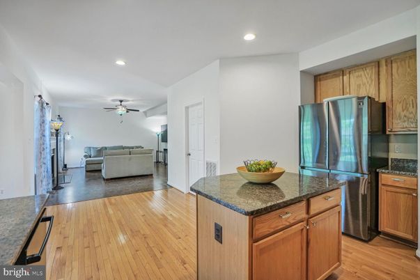 Interior, Kitchen, Living room, Recessed Lighting, Wood Texture Flooring