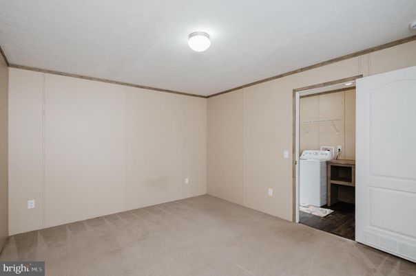 Empty room, Interior, Washer