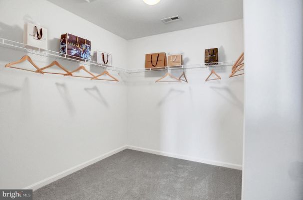 Interior, Walk-in Closets
