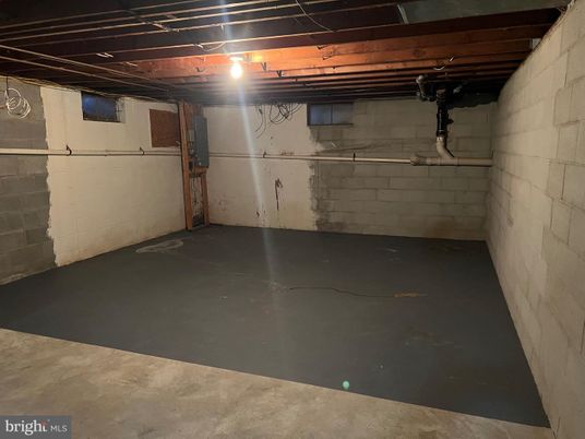 Garage, Interior, Stone Walls