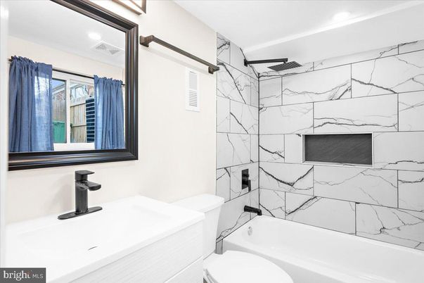 Bathroom, Interior, Marble Walls, Recessed Lighting