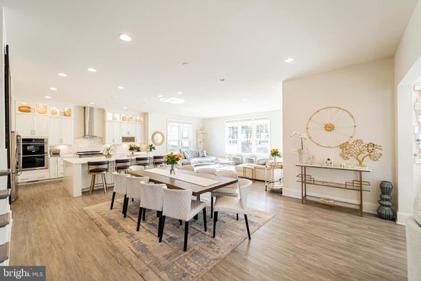 Dining room, Interior, Kitchen, Living room, Recessed Lighting, Stainless Steel Appliances, Wood Texture Flooring