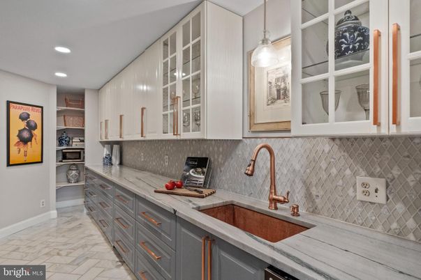 Interior, Kitchen, Marble, Pendant Lights, Recessed Lighting