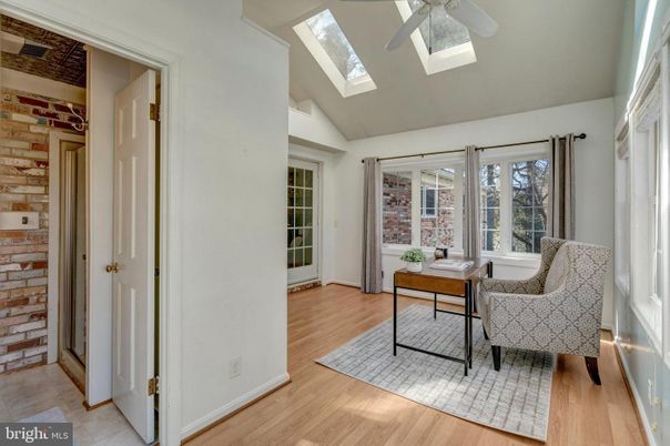 Home Office, Interior, Stone Walls, Wood Texture Flooring