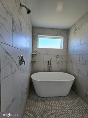 Bathroom, Free Standing Baths, Interior, Marble Walls
