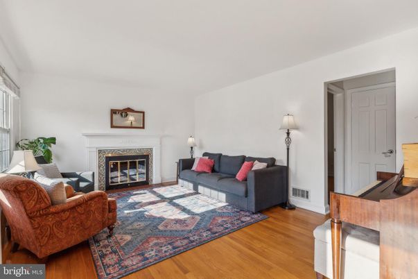 Fireplace, Interior, Living room, Piano, Wood Texture Flooring