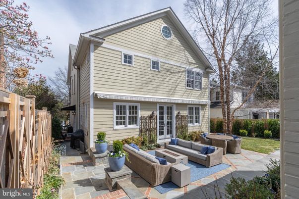 Exterior, Hot Tub