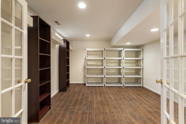 Interior, Recessed Lighting, Walk-in Closets, Wood Texture Flooring