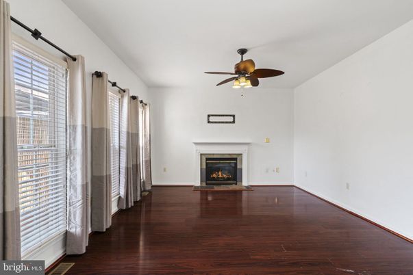 Empty room, Fireplace, Interior, Wood Texture Flooring