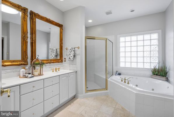 Bathroom, Dual Sink Vanities, Glass Shower, Interior, Recessed Lighting