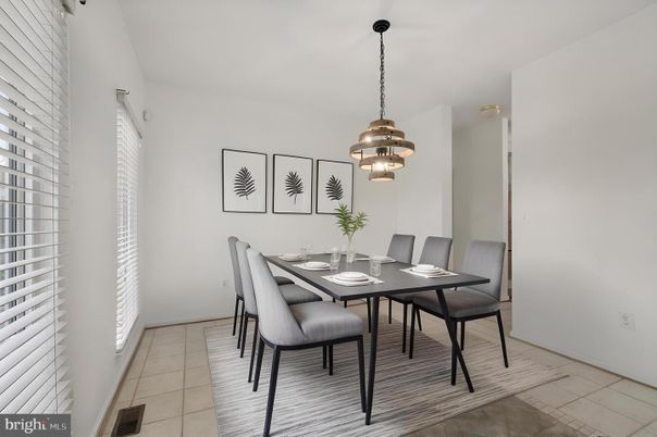 Dining room, Interior, Pendant Lights