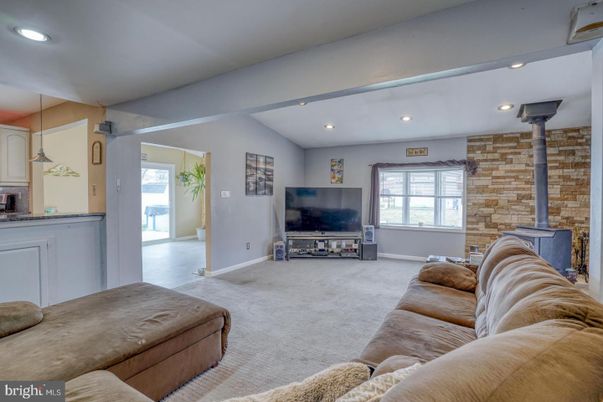 Interior, Living room, Recessed Lighting, Stone Walls