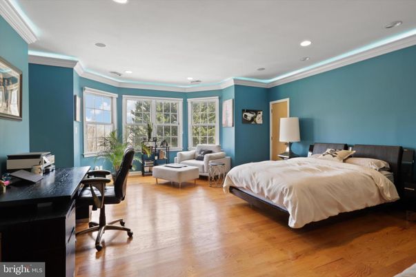Bedroom, Home Office, Interior, Recessed Lighting, Wood Texture Flooring