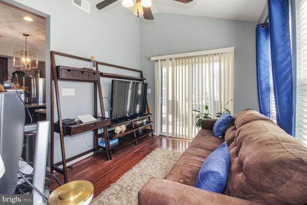 Home Office, Interior, Living room, Pendant Lights, Recessed Lighting, Wood Texture Flooring