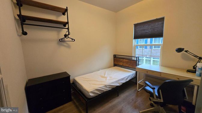 Bedroom, Interior, Pendant Lights, Wood Texture Flooring