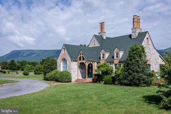 Backyard, Exterior, Facade, Tudor Revival