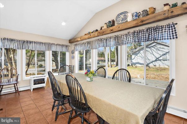 Dining room, Interior, Recessed Lighting, Wooden Beams