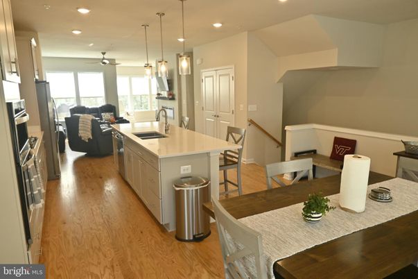 Dining room, Interior, Kitchen, Living room, Pendant Lights, Recessed Lighting, Wood Texture Flooring