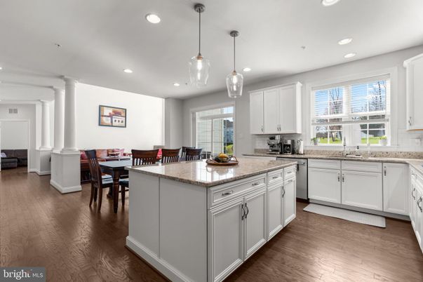 Dining room, Interior, Kitchen, Pendant Lights, Recessed Lighting, Wood Texture Flooring