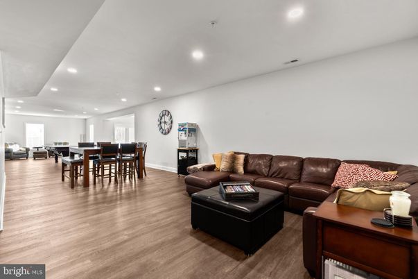 Dining room, Interior, Living room, Recessed Lighting, Wood Texture Flooring