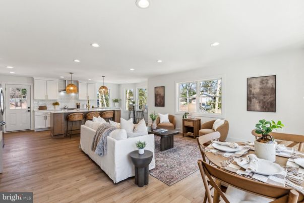 Dining room, Interior, Kitchen, Living room, Pendant Lights, Recessed Lighting, Wood Texture Flooring