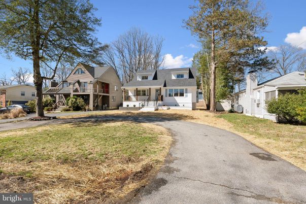 Attached, Backyard, Exterior, Facade, Cape Cod