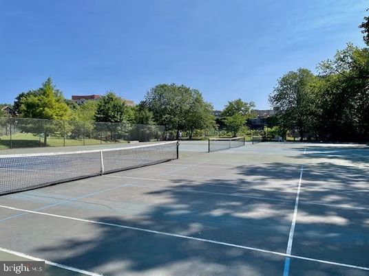 Exterior, Tennis Courts