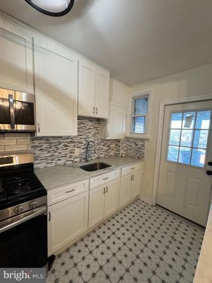Interior, Kitchen, Water
