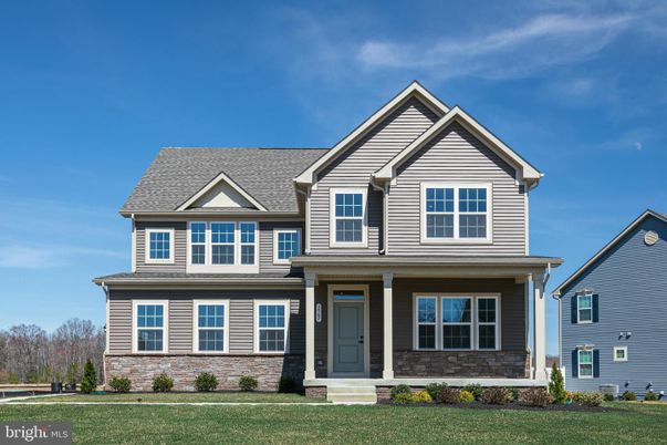 Exterior, Facade, Farmhouse