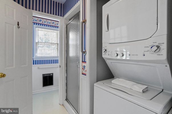 Interior, Utility Closets, Washer
