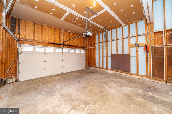 Garage, Interior, Recessed Lighting