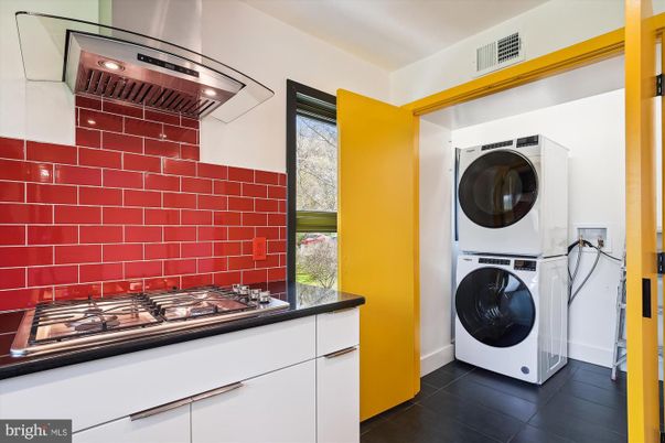 Interior, Utility Closets, Washer