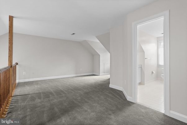 Bathroom, Empty room, Interior