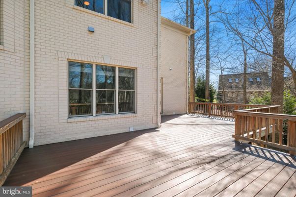 Exterior, Wood Texture Flooring