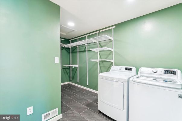 Interior, Recessed Lighting, Washer