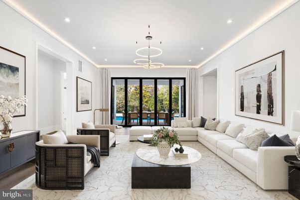 Interior, Living room, Pendant Lights, Recessed Lighting