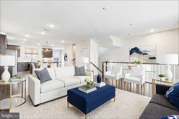 Dining room, Interior, Kitchen, Living room, Pendant Lights, Recessed Lighting, Stainless Steel Appliances, Wood Texture Flooring