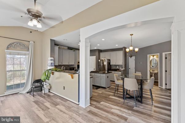 Chandelier, Dining room, Interior, Kitchen, Recessed Lighting, Wood Texture Flooring