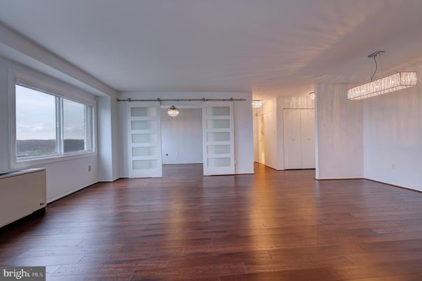 Empty room, Interior, Pendant Lights, Wood Texture Flooring