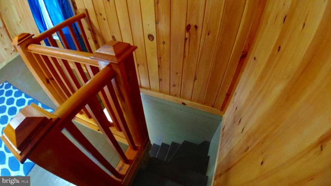Interior, Wooden Walls