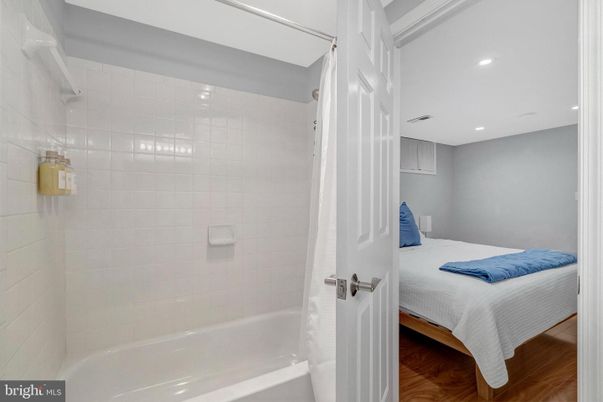 Bathroom, Bedroom, Interior, Recessed Lighting