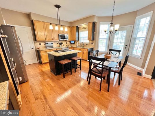 Dining room, Interior, Kitchen, Pendant Lights, Wood Texture Flooring