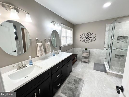 Bathroom, Dual Sink Vanities, Glass Shower, Interior, Recessed Lighting