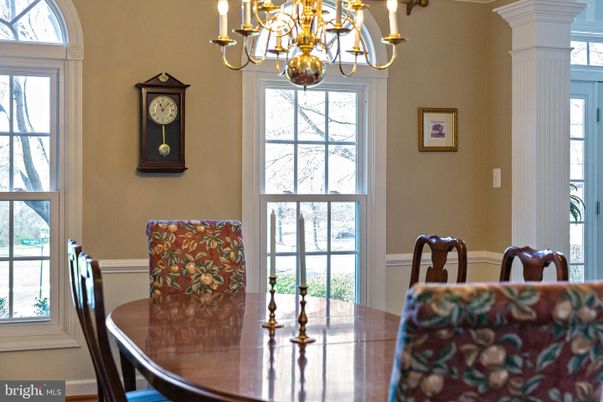 Chandelier, Dining room, Interior